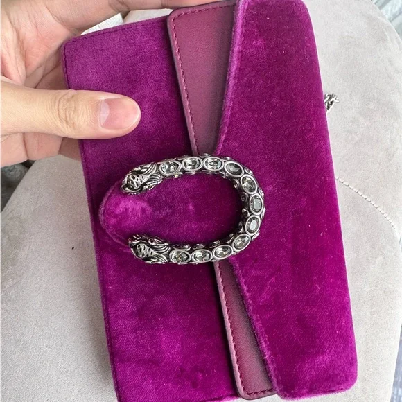 Gucci Dionysus super mini Purple Velvet Clutch bag with Crystal Buckle - Picture 3 of 4